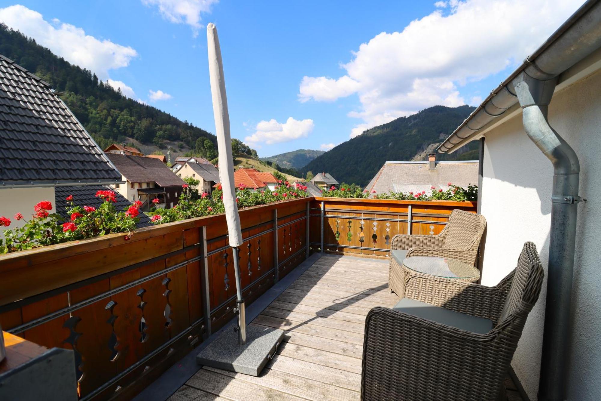 Ferienwohnungen Haus Hees Todtnau Habitación foto